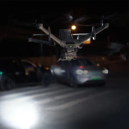 DJI Dock 4: dock con cambio batteria e Matrice 5TD | 3D TARGET